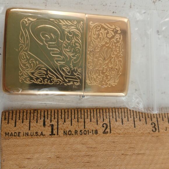 Vintage Zippo XII Camel Gold Tone Windproof Lighter w/ Box USA Made Collectible - Picture 4 of 9